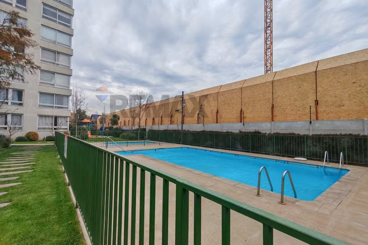 Depto 3d 2b con est y bod en el rosal
