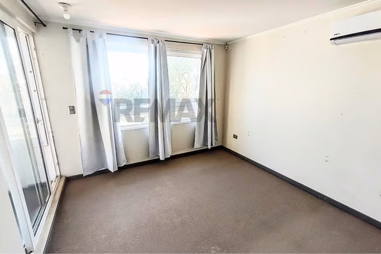 "tu casa ideal en huechuraba: espaciosa y moderna"