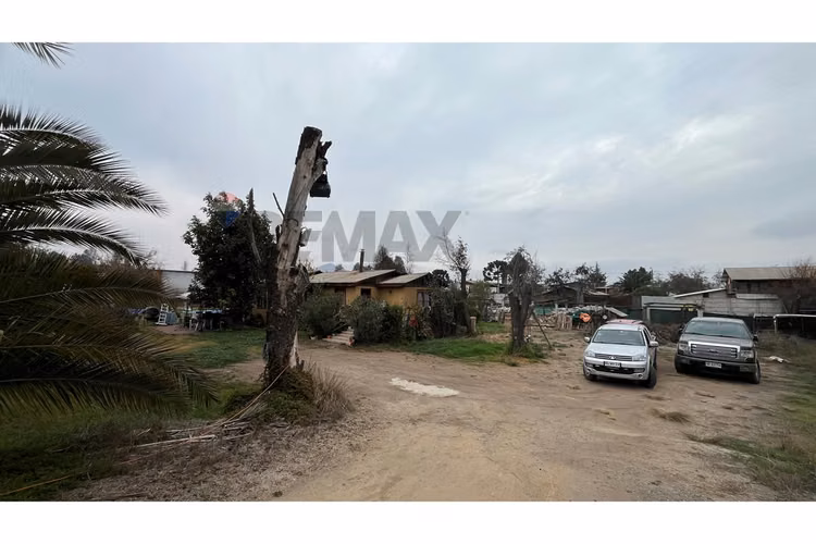 Terreno comercial único en calera de tango