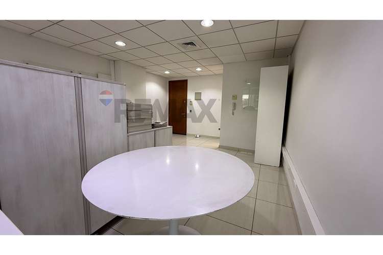 Oficina premium clase a | 40m² amoblada - Imagen 2