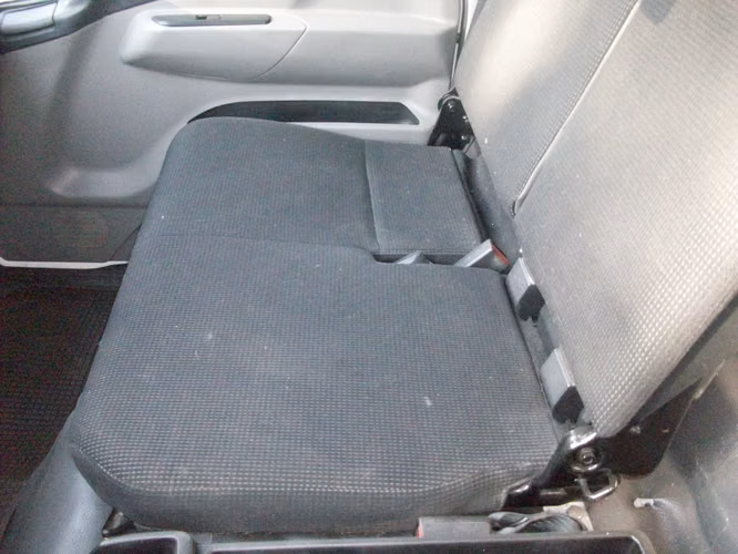 camion mitsubishi canter 915  2018
