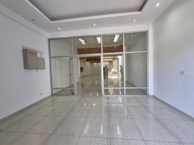 18 DE SEPTIEMBRE/415 M2 DE OFICINAS