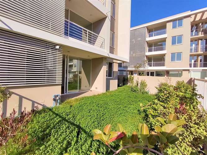 DEPTO C/GRAN PATIO 52M2, 2D/1B + EST Y BOD (176352)