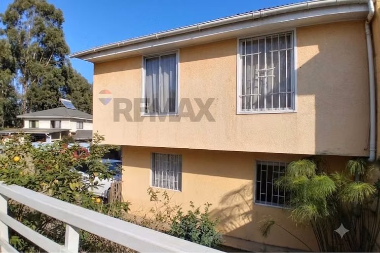 Vende 2 casas en el quisco, regularizado