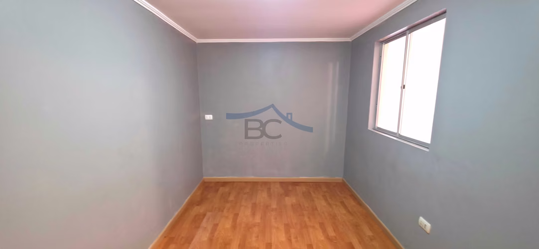 Se vende gran casa esquina ampliada sólida. (176354)