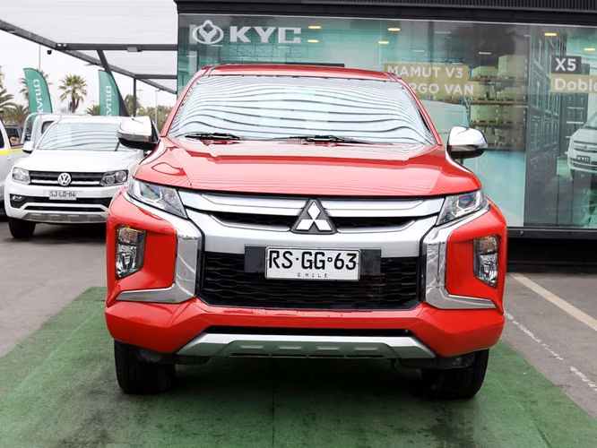 MITSUBISHI L200 2022