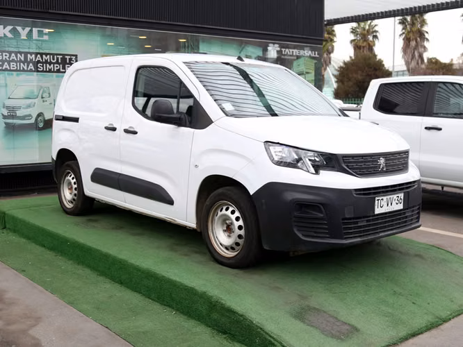 PEUGEOT PARTNER 2024