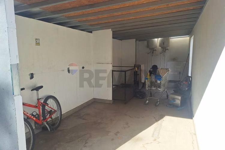 Casa en av robles/local remodelación