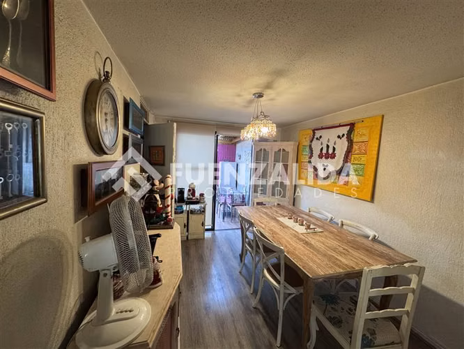 Casa en venta de 4 dorm. en Las Condes, AEPP - Imagen 2