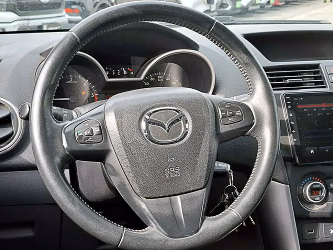MAZDA BT-50 2021 - Imagen 14