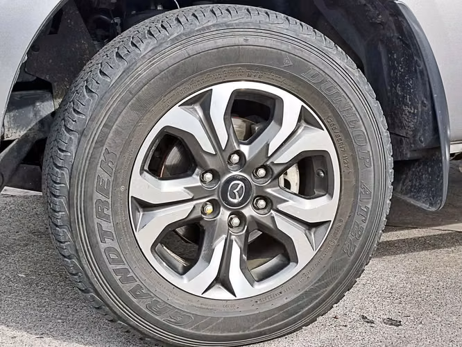 MAZDA BT-50 2021 - Imagen 5