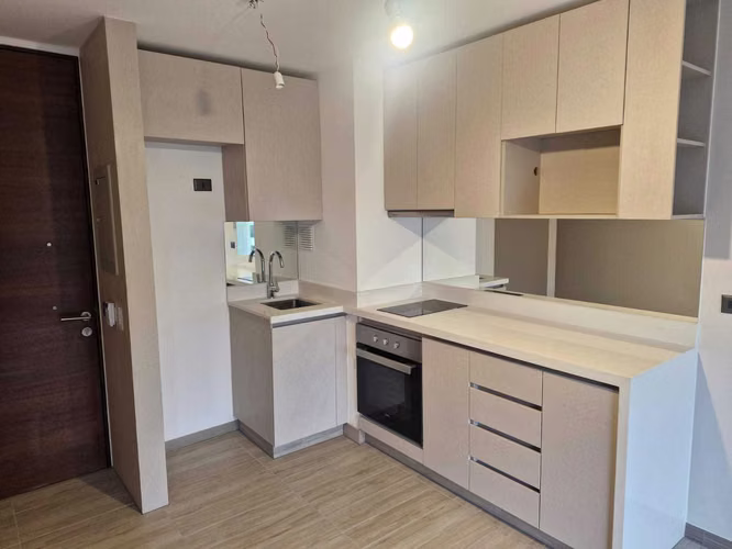 Excelente Departamento Moderno a pasos de Metro  (176374)