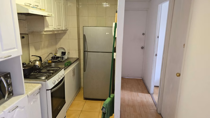 Pieza en arriendo - Santiago Poniente