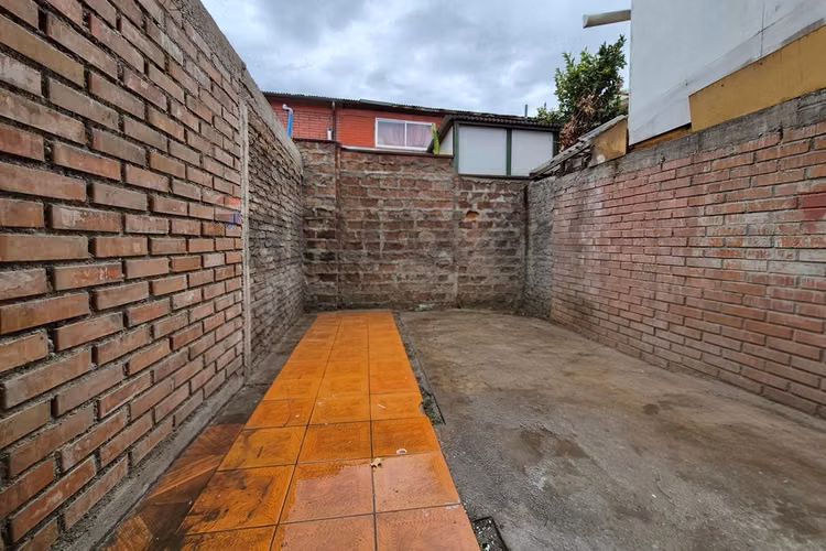 Casa en venta la reina