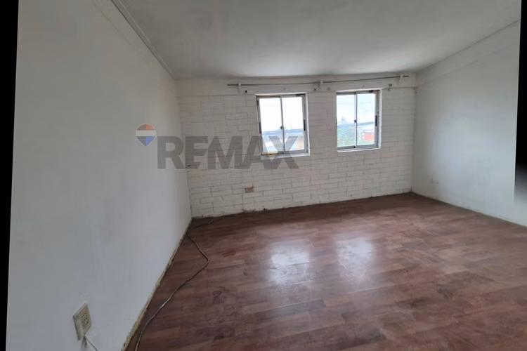 Casa en venta la reina