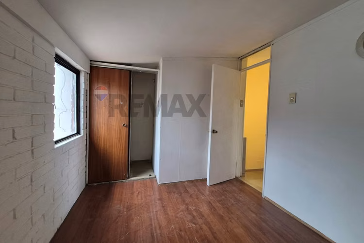 Casa en venta la reina