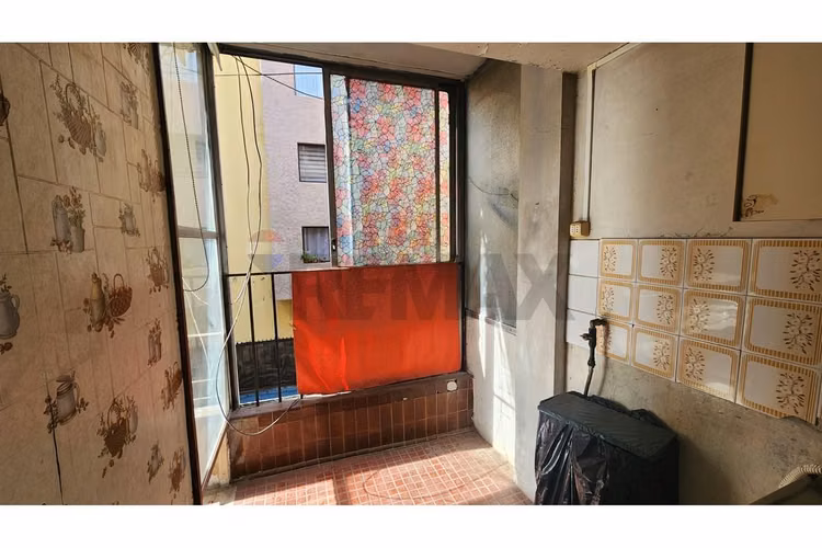 Venta departamento 2d+1b+1e los aliagas