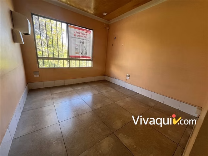 Oficina en arriendo en Vitacura