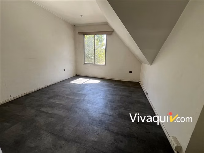 Oficina en arriendo en Vitacura