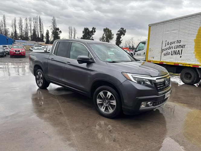 CAMIONETA MARCA HONDA MODELO NEW RIDGELINE RTL 4X4 3.5 AÑO 2018