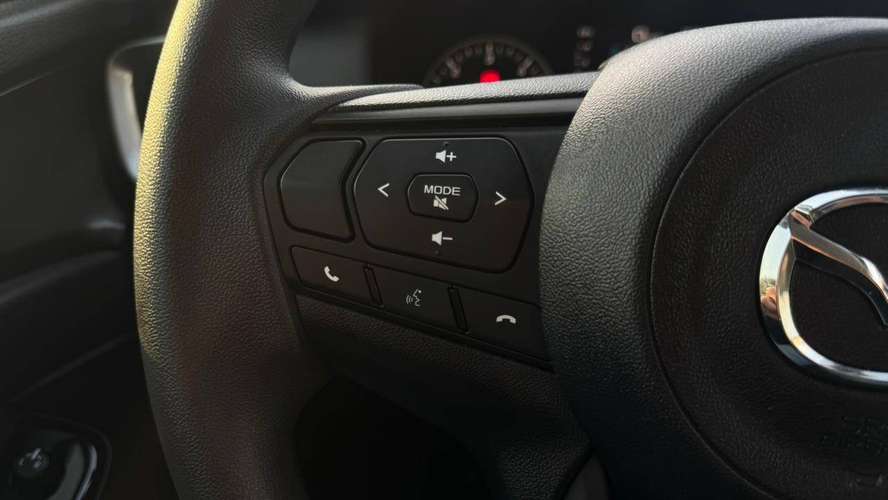 Mazda BT-50 3.0 CORE DIESEL 4X4 DOB.CAB. 6MT 4P (2026) - Imagen 13