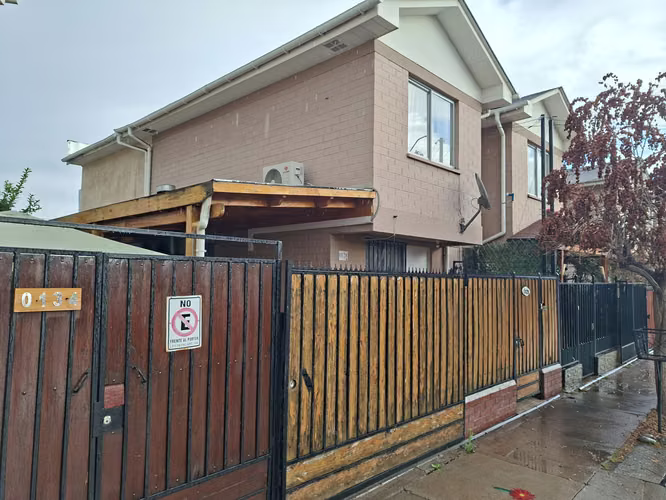 CASA EN BUIN, 3D, 2B, EN CONDOMINIO