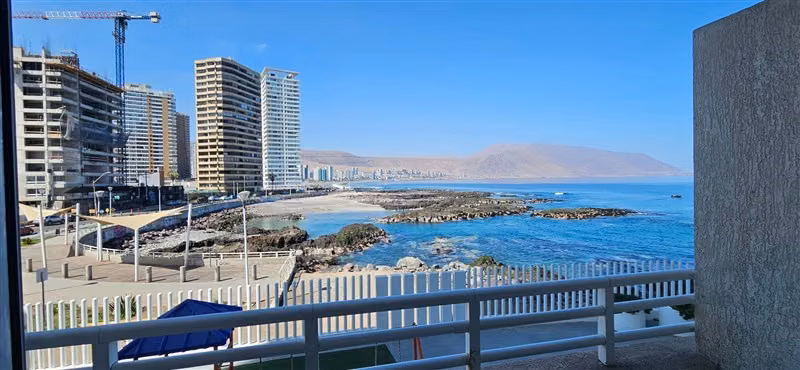 Arriendo dpto Amoblado 1 D, Edicio Punta Cavancha, Iquique