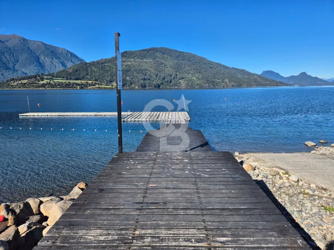 Casa nueva con vista al Lago Ranco