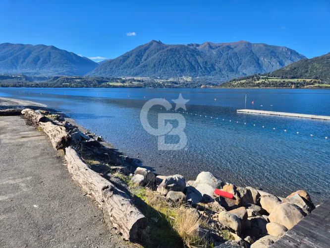 Casa nueva con vista al Lago Ranco