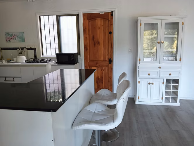 CASA ARRIENDO SECTOR LOS PINOS REÑACA