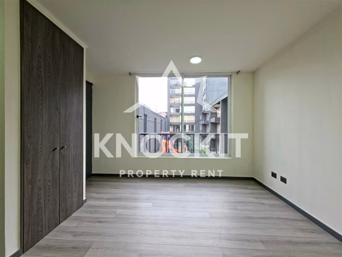 Arriendo Home Office con Estac y Bodega en Barrio Yungay