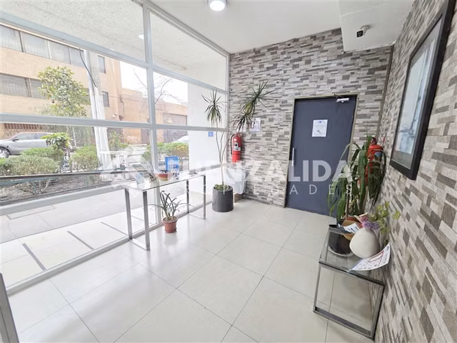 Departamento en venta de 2 dorm y 2 baños. en Santiago - Imagen 12