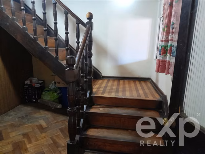 Amplia Casa de 6D en Pleno Centro, Residencial o comercial