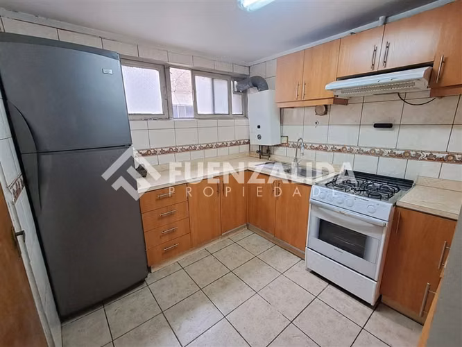 Departamento en venta de 2 dorm. en Lo Prado