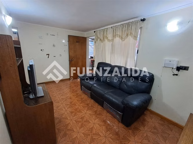 Departamento en venta de 2 dorm. en Lo Prado
