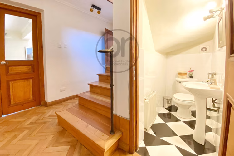 El Golf arriendo casa 3 dorm., estar, servicio, piscina