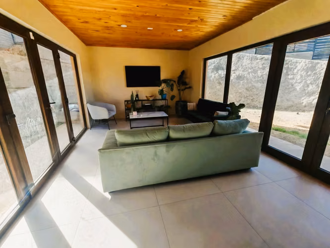 Se vende espectacular casa en Quilpué, Sector El Sol! - Imagen 3