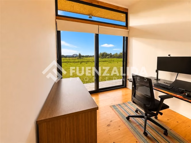 Se Arrienda Moderna Casa con Vista a Volcanes Puerto Varas