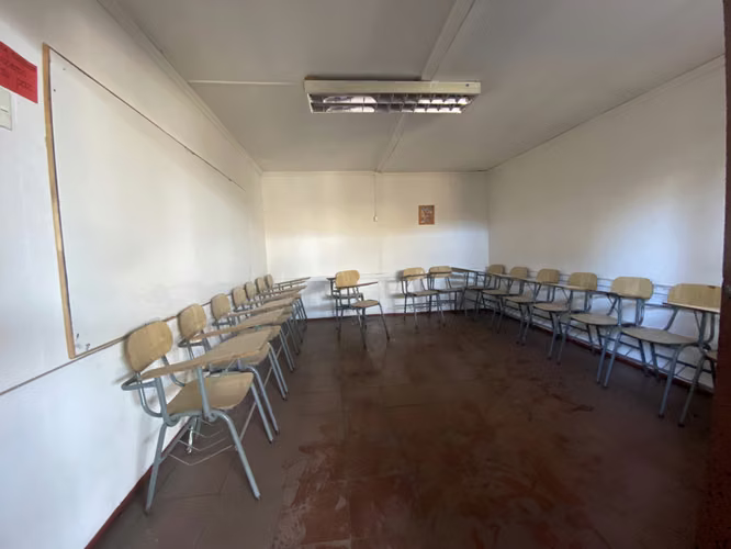 Terreno 826 mts2 - 2 casas Metro Quillayes La Florida