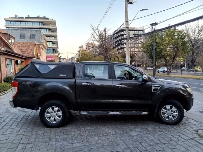 Ford Ranger XLT 4x4 2014 3.2 Diesel Mecánica