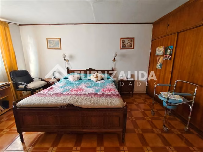 Casa en venta de 4 dorm. en Recoleta
