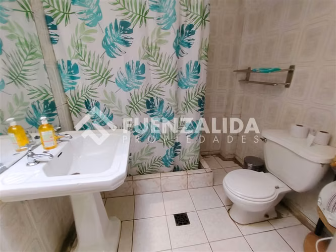 Casa en venta de 4 dorm. en Recoleta