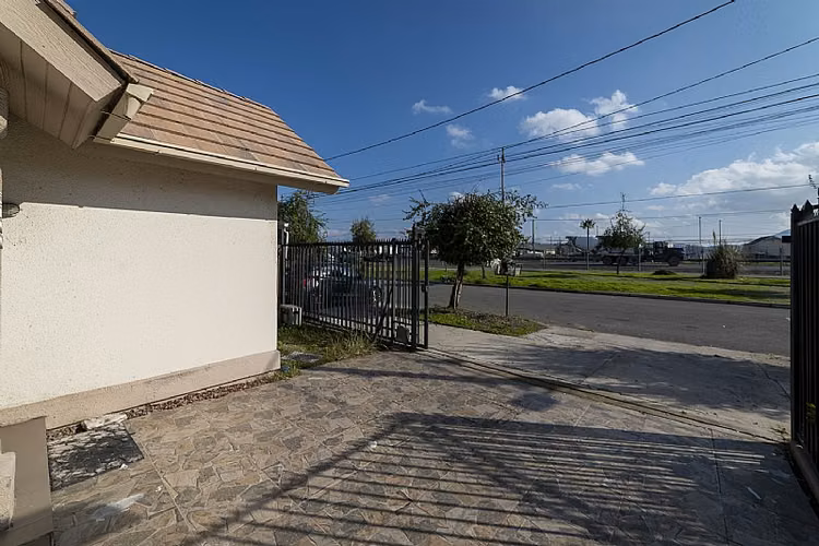 VENTA DE CASA 3 DORMITORIOS EN LINDEROS, BUIN - Imagen 2