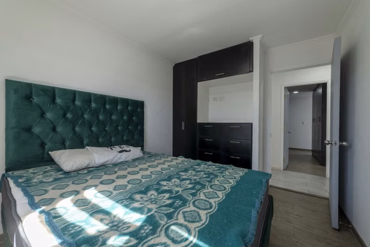 PARCELA EN COLINA 5000 MT2 CASA MEDITERRANEA CON PISCINA