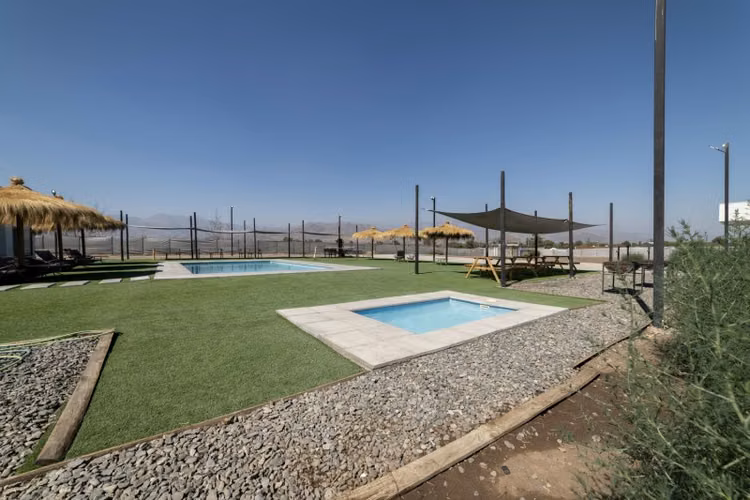 PARCELA EN COLINA 5000 MT2 CASA MEDITERRANEA CON PISCINA