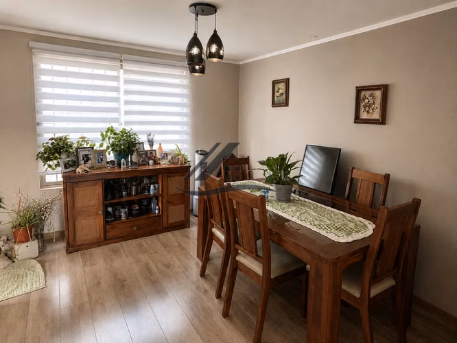  Amplia casa de 2 pisos con gran terraza y patio | Quilpué