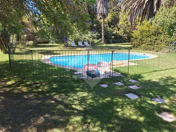 Parcela con amplia casa en venta en Buin, ERZ