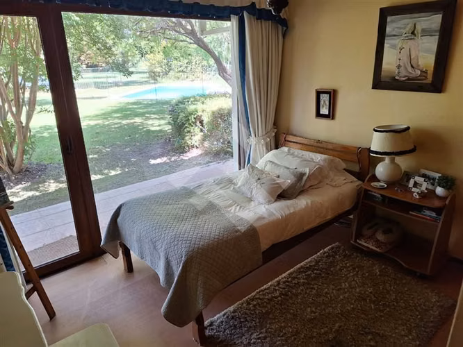 Parcela con amplia casa en venta en Buin, ERZ