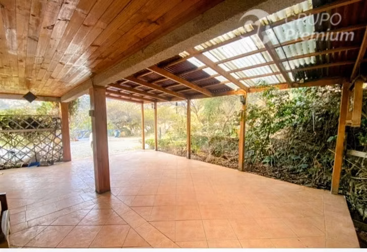 Parcela en venta en Curacaví 2 casas independientes 6120m2