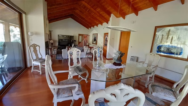 Casa en venta en Condominio Club de Golf Las Araucarias, ERZ